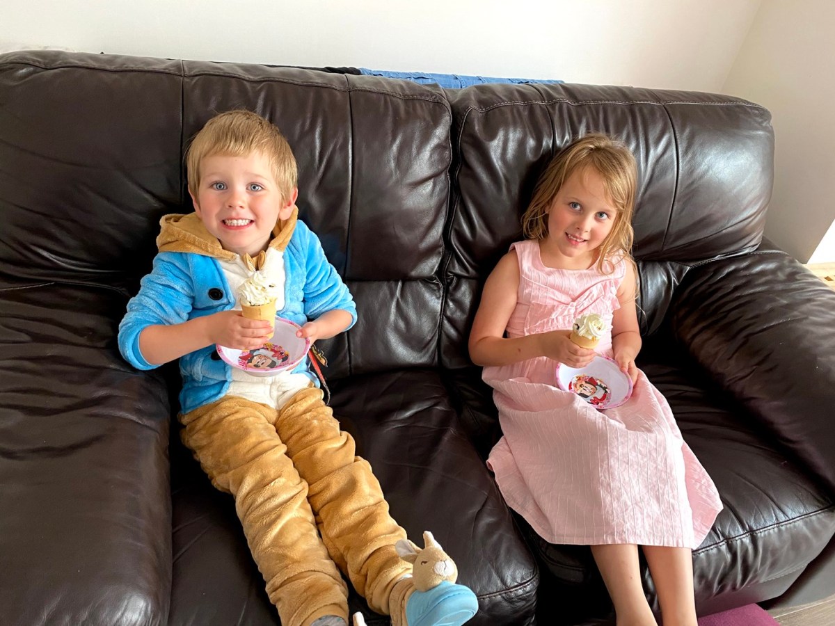 Why aren’t more giraffes rainbow&nbsp;coloured?